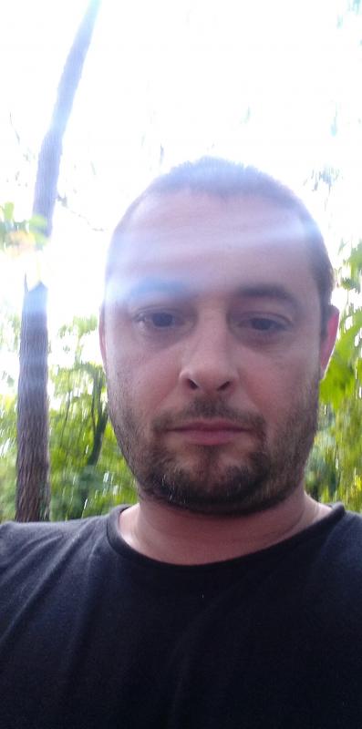 Vincent  34 ans Périgueux