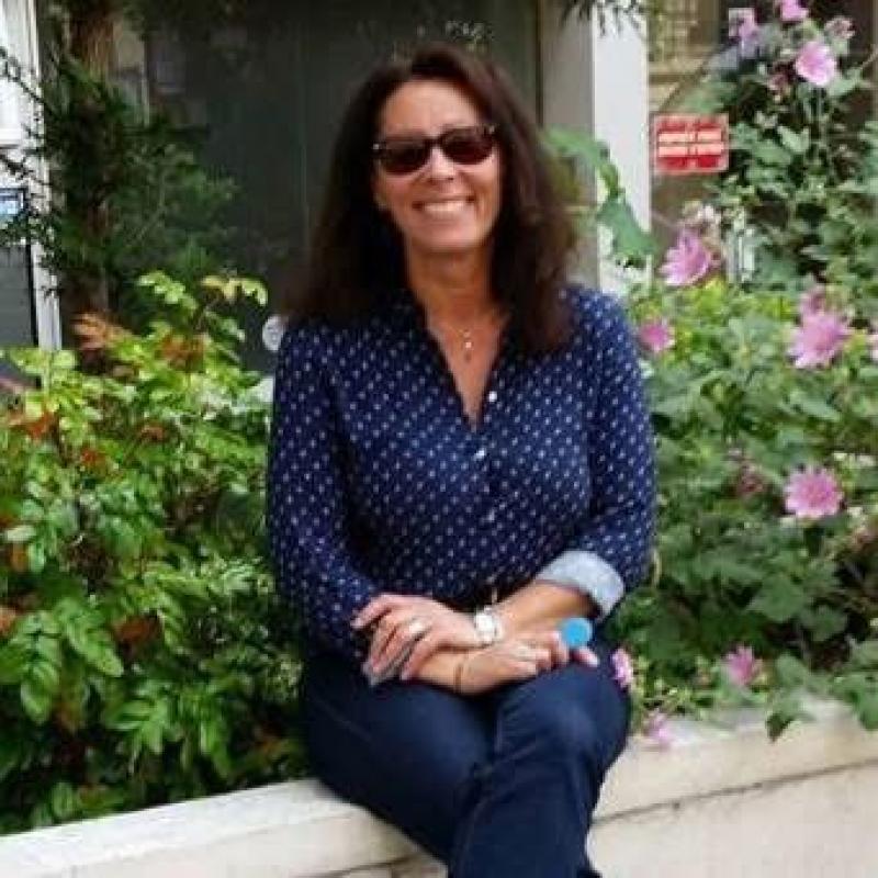 Martina 62 ans Saint Raphaël