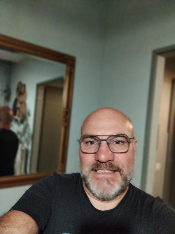 Hervé  53 ans Saint Avold