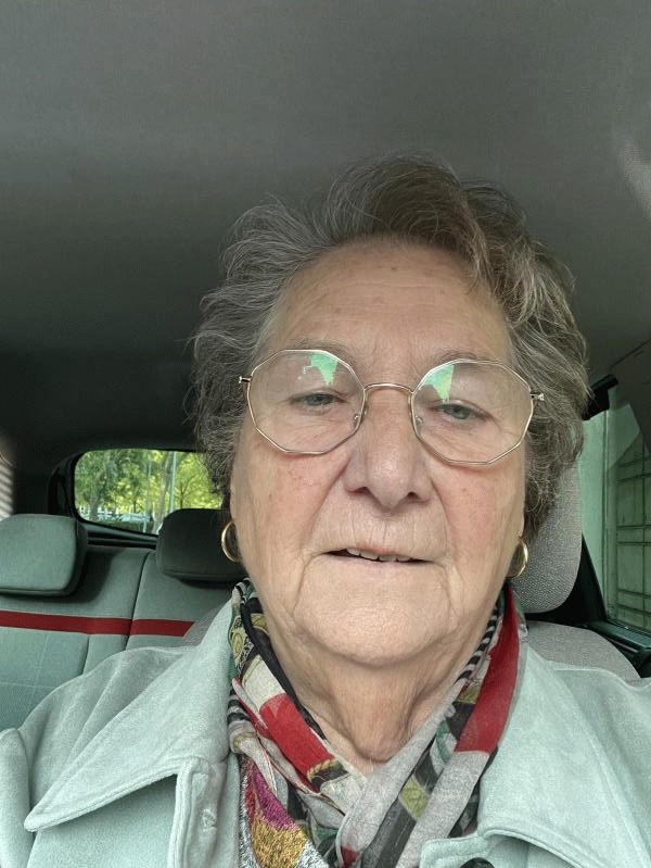 Nadine  77 ans Éragny
