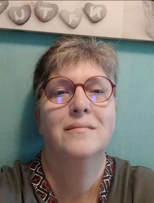 Marie 55 ans Auve