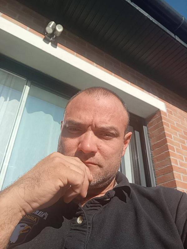 Romain 45 ans Bully