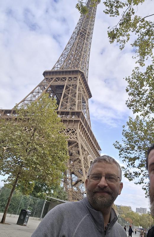 Cyril 45 ans Fontaine le Bourg