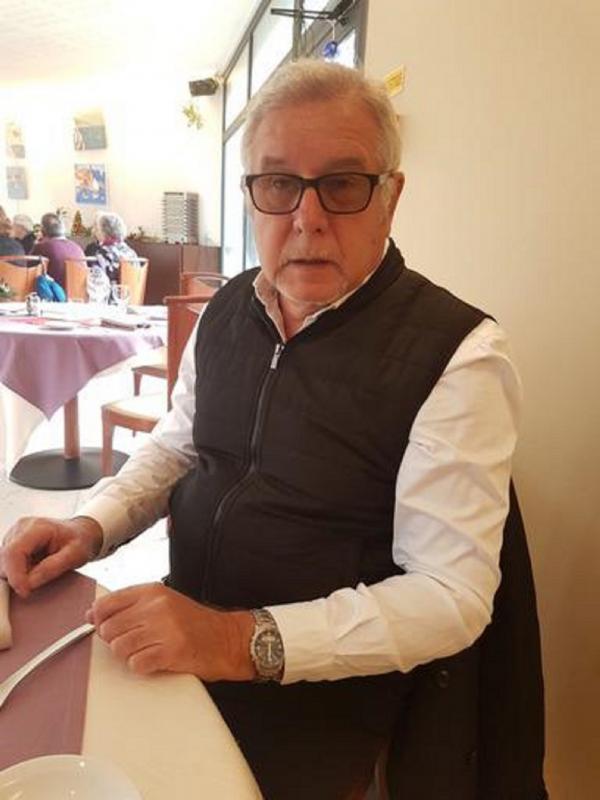 Bruno 69 ans Poissy