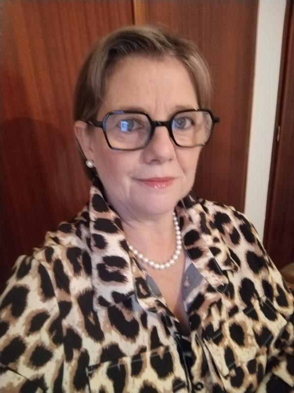 Nathalie 57 ans Cairanne