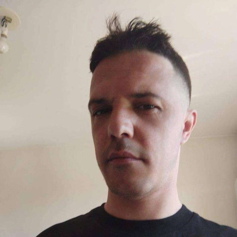 Fabrice 37 ans Amiens