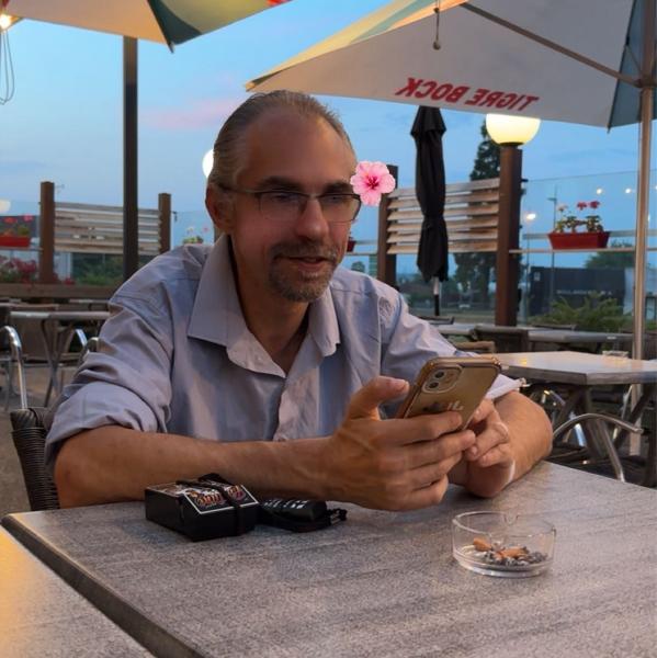 alexandre 43 ans Viriat