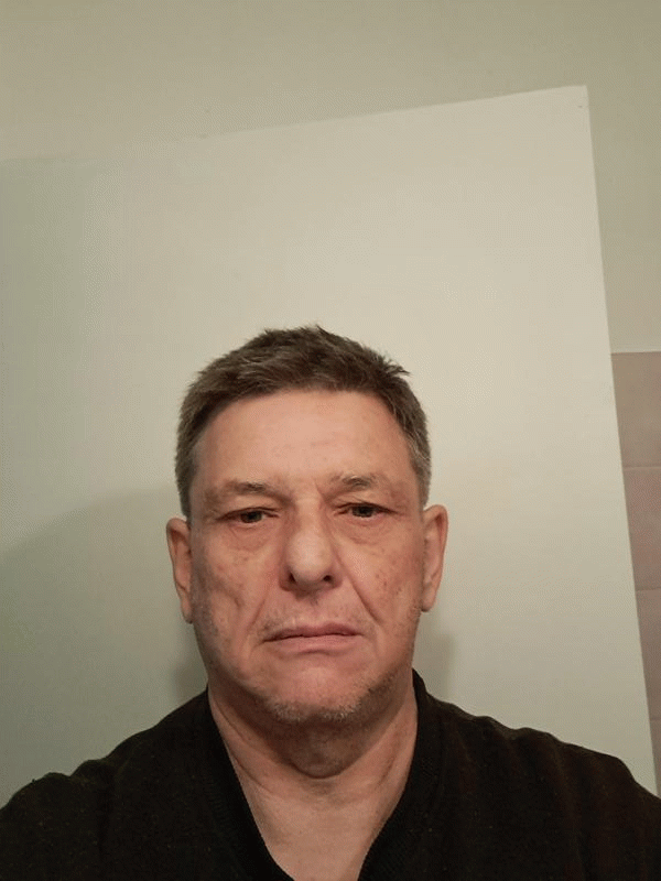 Olivier 59 ans Montceau les Mines