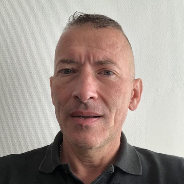florent 49 ans Banios