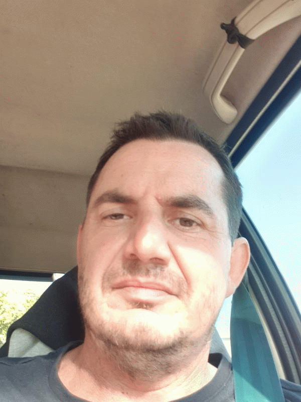 Vince  39 ans Fontaine de Vaucluse