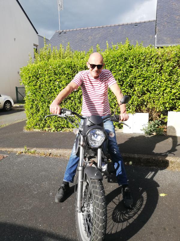 Phil  58 ans Pouldreuzic