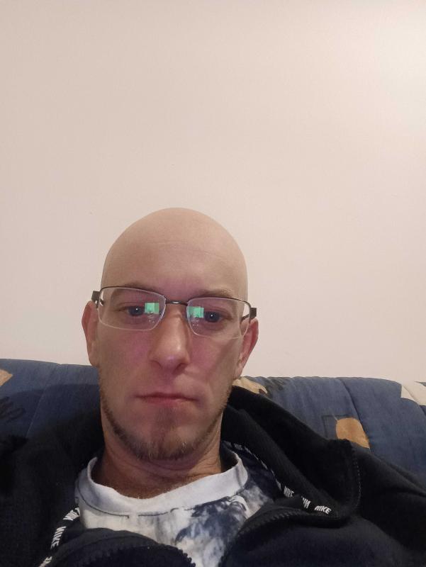 Kevin 38 ans Fressenneville