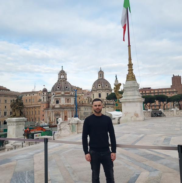 nico 33 ans Livron sur Drôme