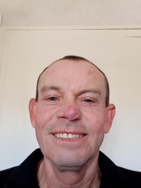 Philippe  58 ans Douarnenez