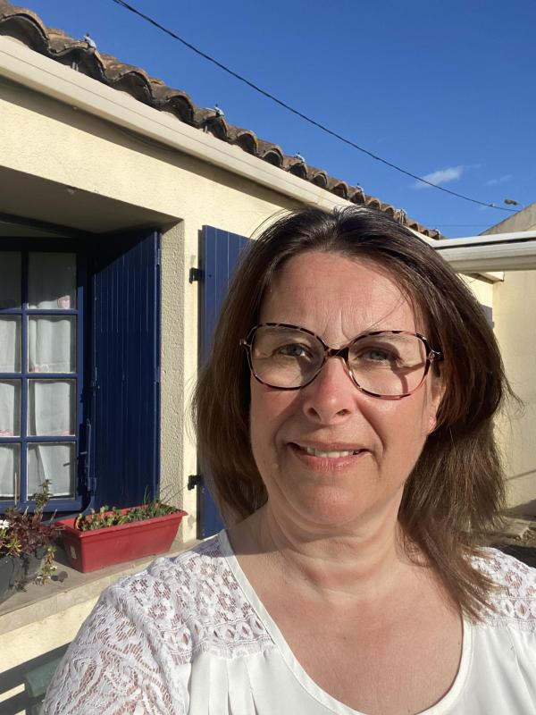 Laurie 45 ans Abidos