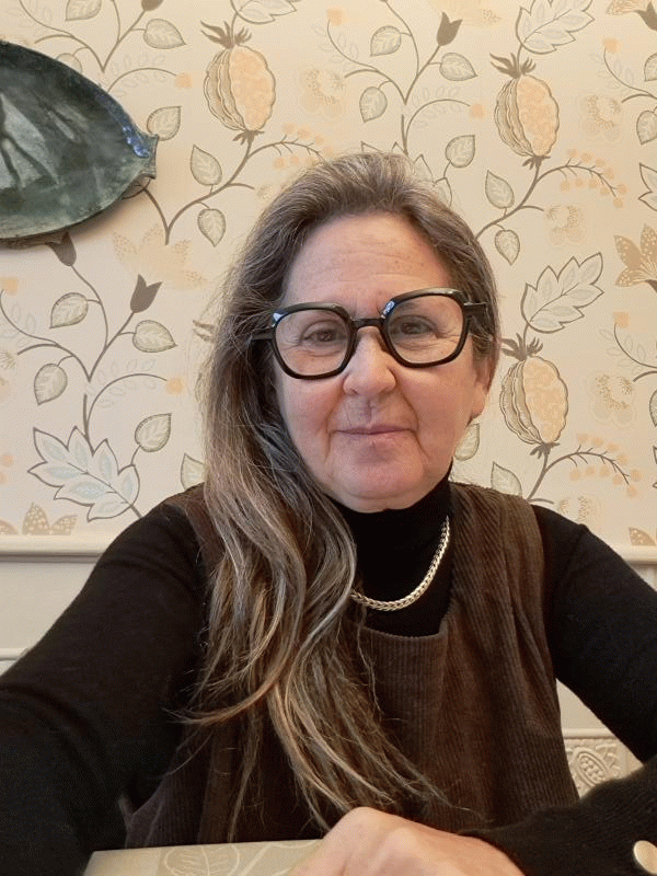 Brigitte  63 ans Kernilis