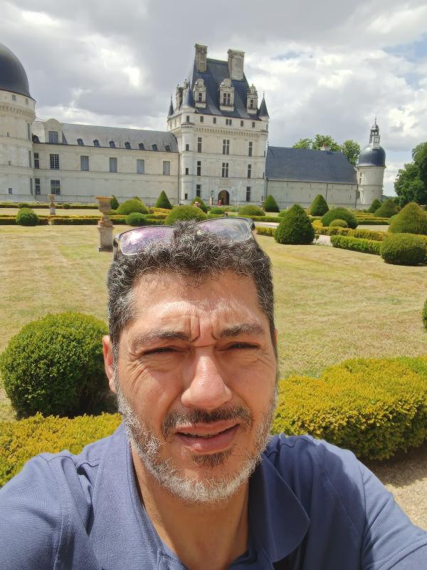 samy 52 ans paris 20eme arrondissement