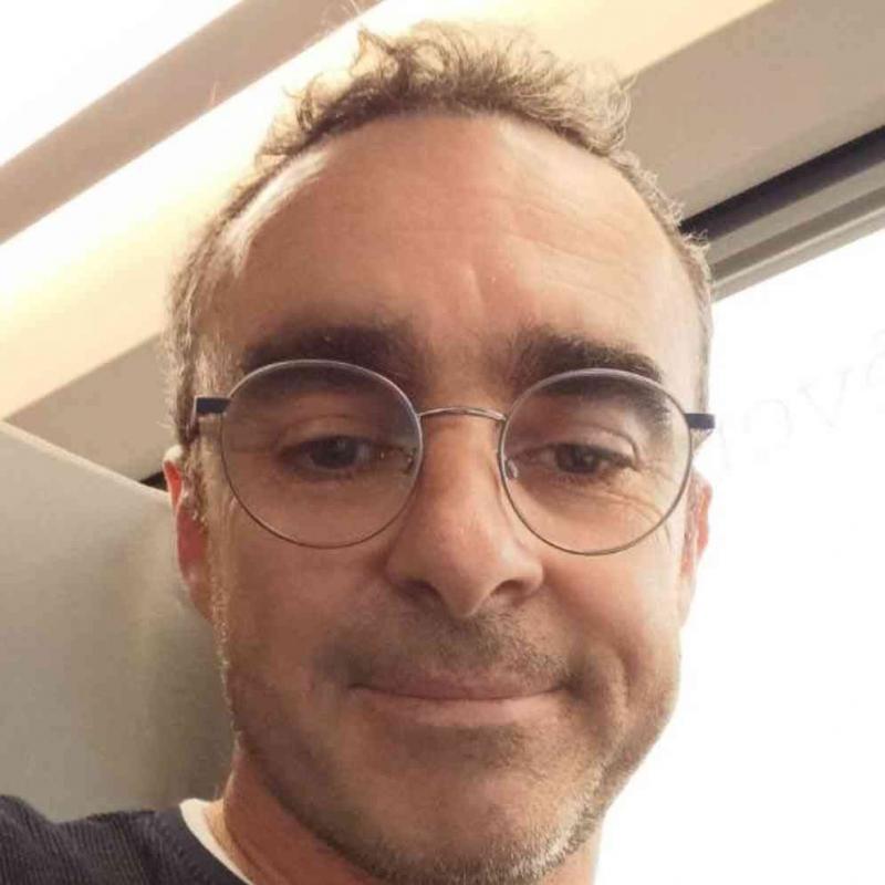 Michaël  52 ans Amboise