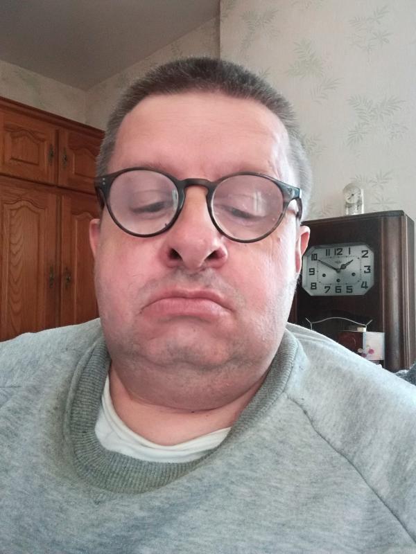 maxime 55 ans Caissargues