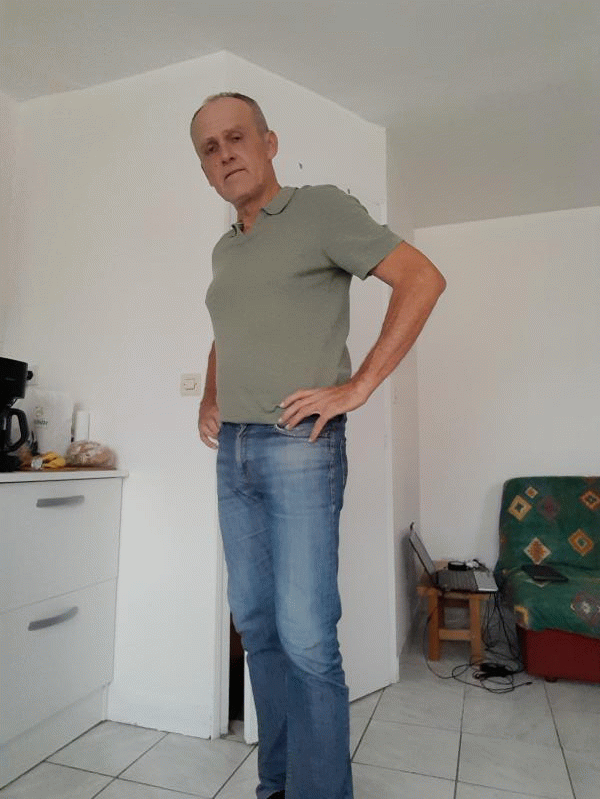 Jean-Yves 61 ans Cossé le Vivien