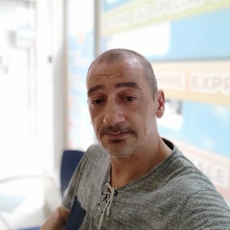 Miki  48 ans Boisdinghem