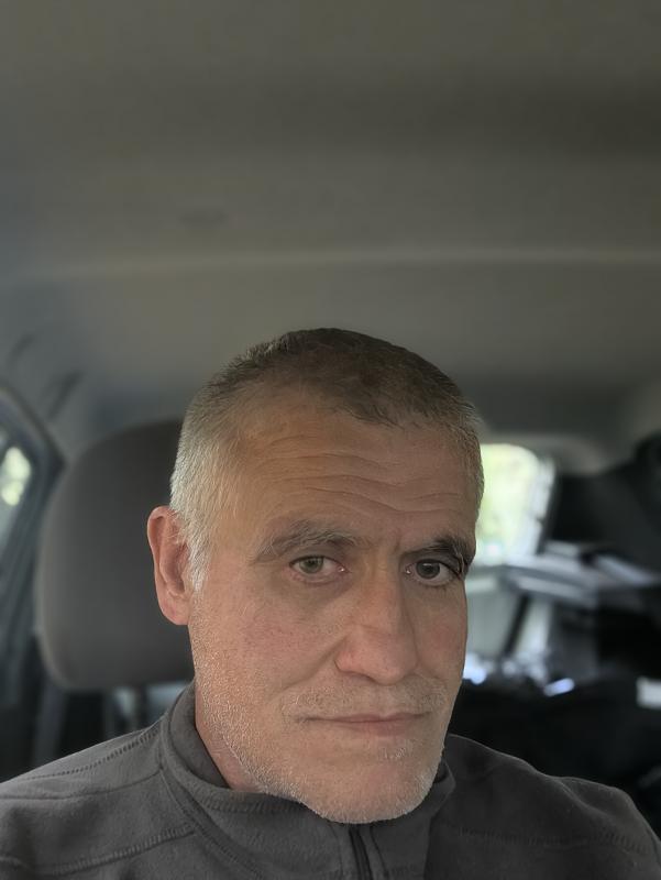 Bernard 65 ans Villamblard