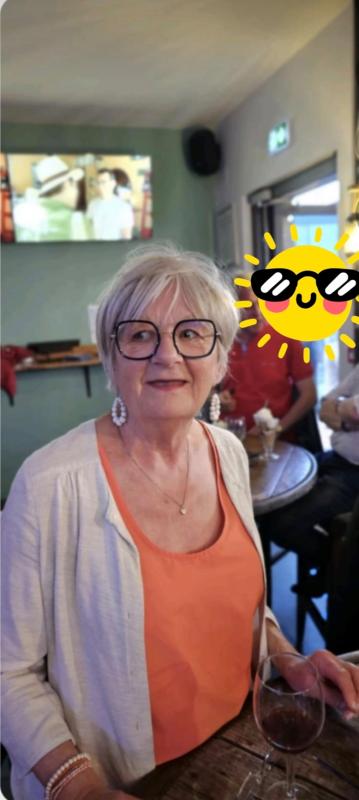 Catherine  69 ans Auxerre