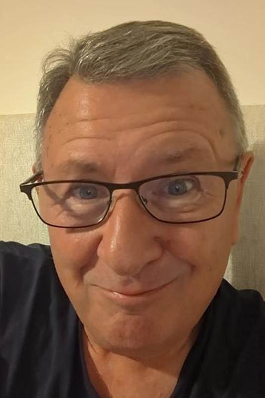 Michel 68 ans Toulon