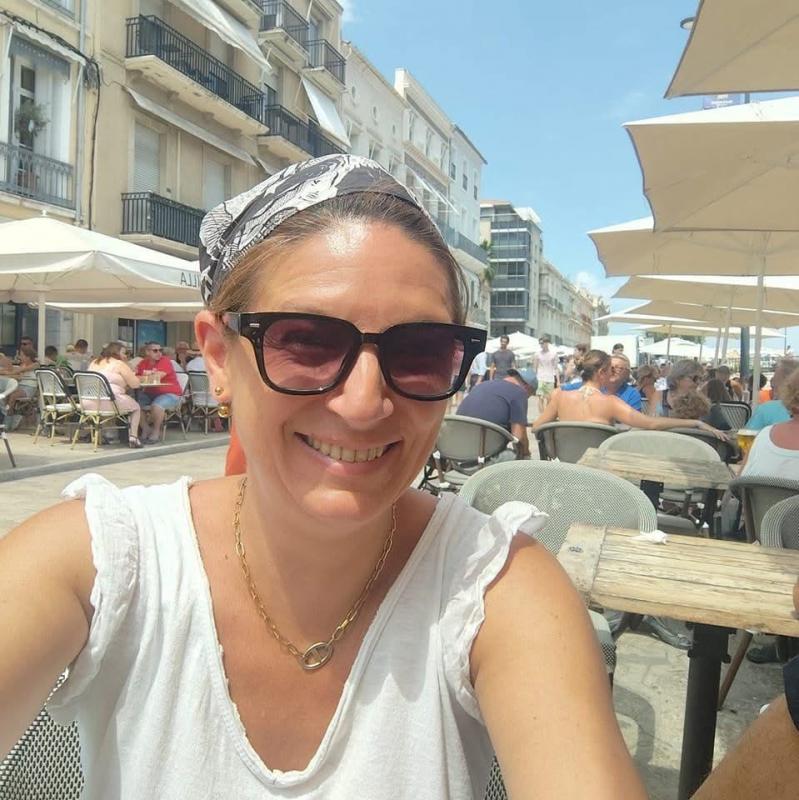 Aurelie  47 ans Allonne