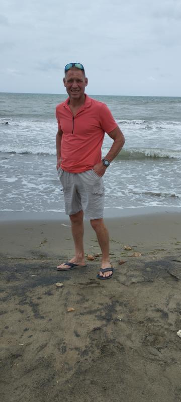 Olivier 51 ans Mirebeau sur Bèze