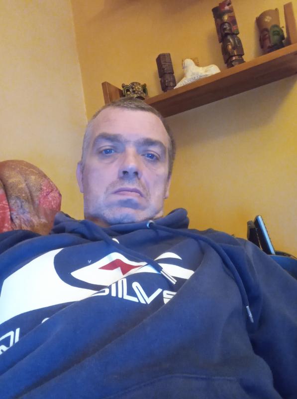 MIKE 47 ans Rouen
