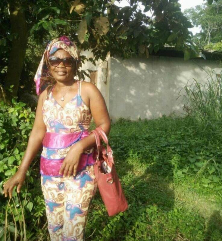 Lucienne  53 ans Agen