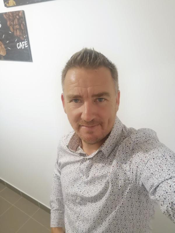 Andre 45 ans Sarrola-Carcopino