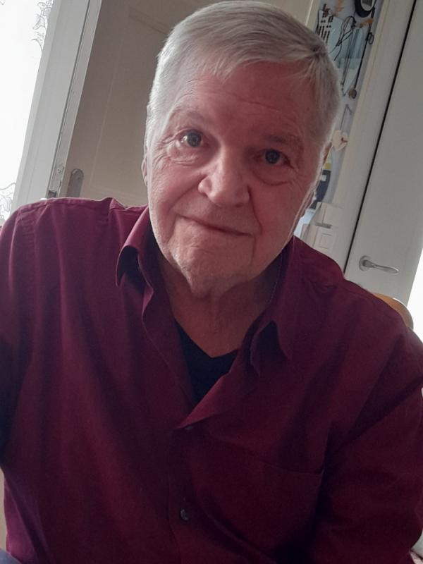 Luc 69 ans Éleu dit Leauwette