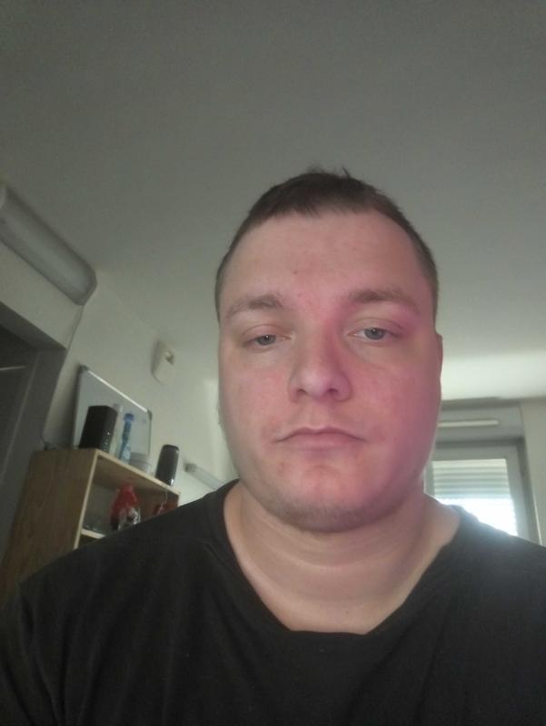 jordan 25 ans Troyes