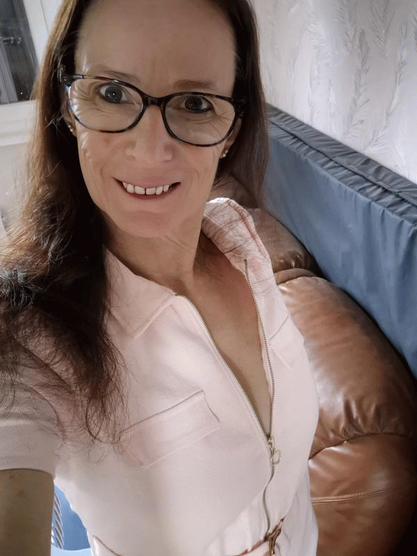Marie  59 ans Montverdun