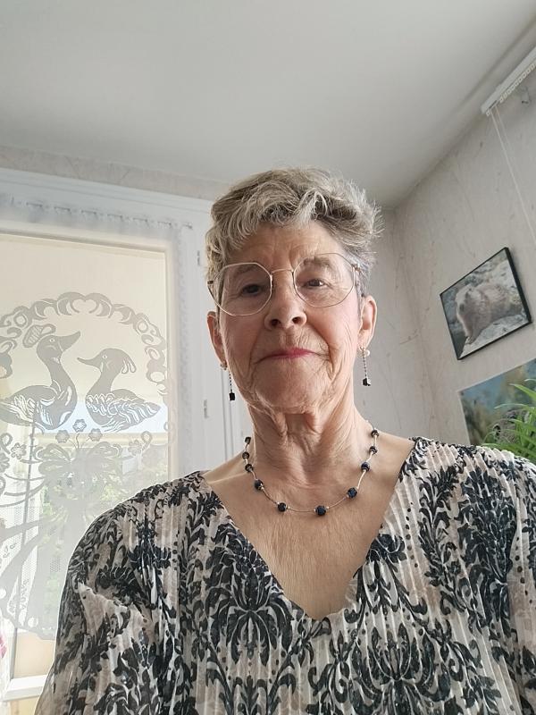 Jaja  78 ans Annonay
