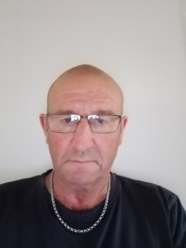 Daniel  63 ans Saint Père en Retz