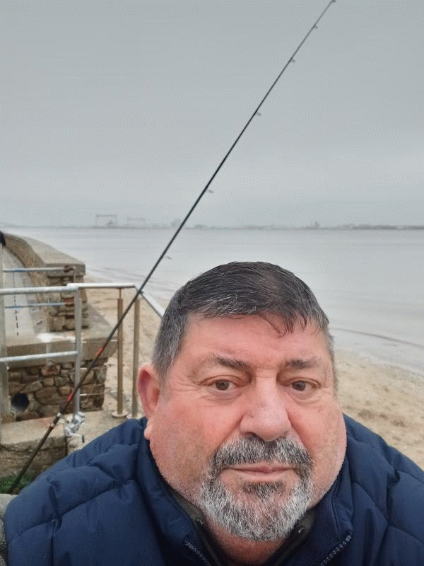 Gérard 76 ans Saint Michel Chef Chef