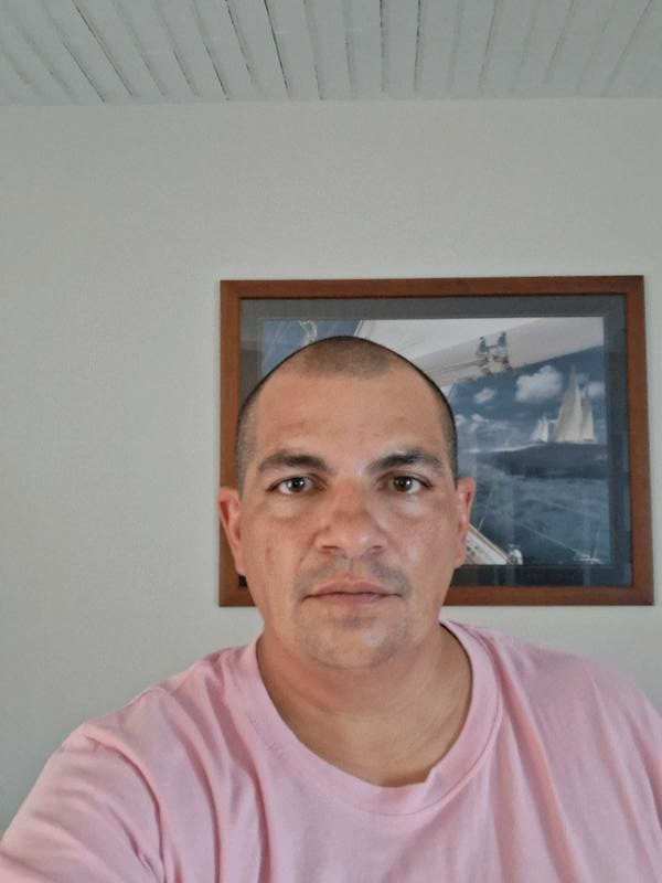 Mathieu  42 ans Saint Pantaléon de Larche