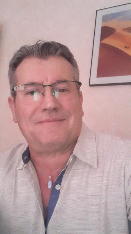 Stefano 61 ans Pellouailles les Vignes