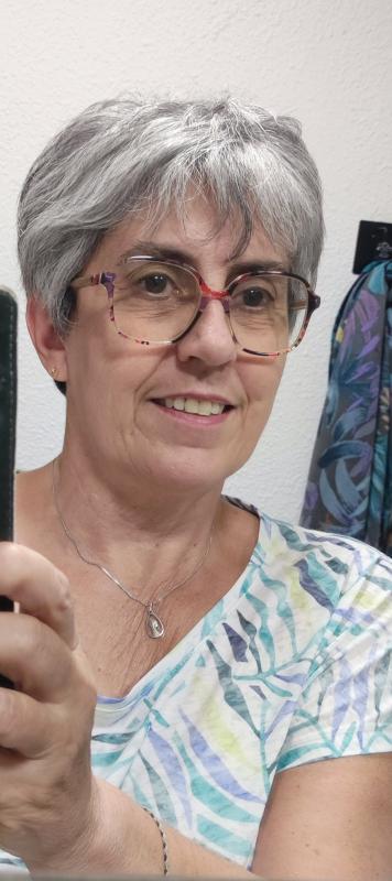 Marie France  61 ans Effiat