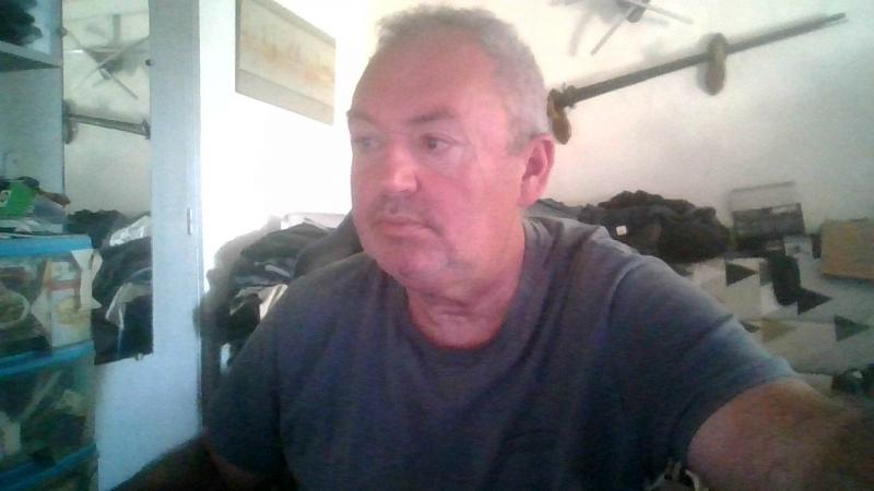 Oliver 55 ans Martigues