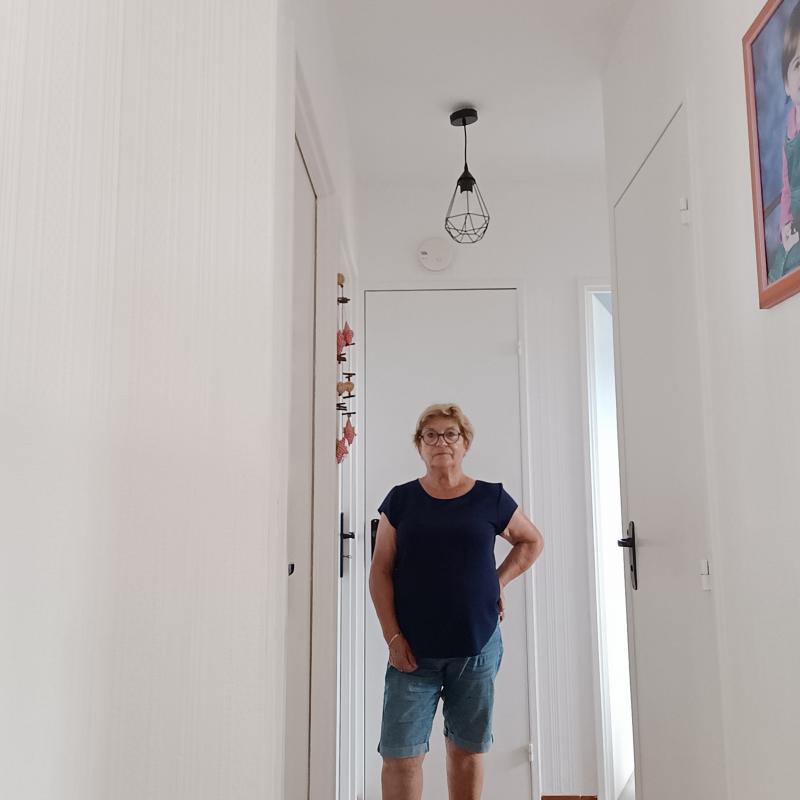 Marie louise  74 ans Caen
