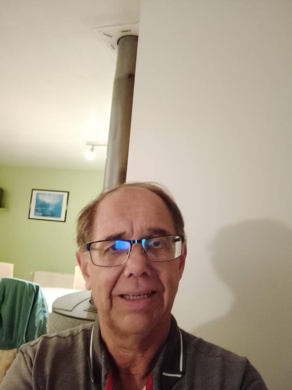Jean Luc 62 ans Erdeven
