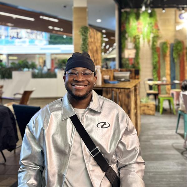 Charles Marius 27 ans paris 20eme arrondissement