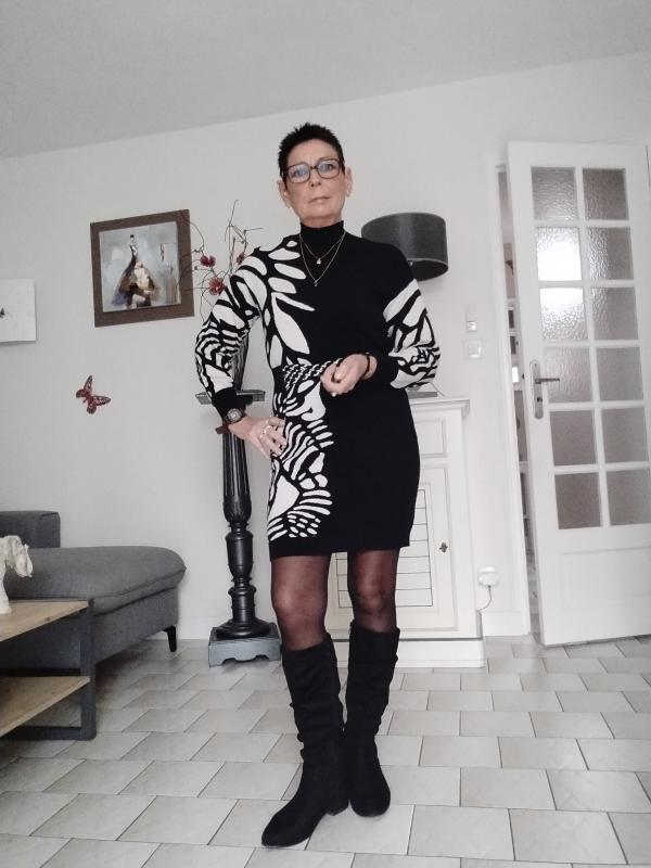 Martine  66 ans Le Mans