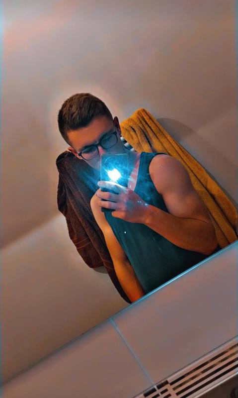 Quentin 21 ans Crossac