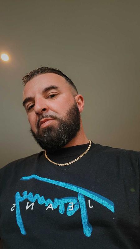 Anthony 39 ans Saint Doulchard