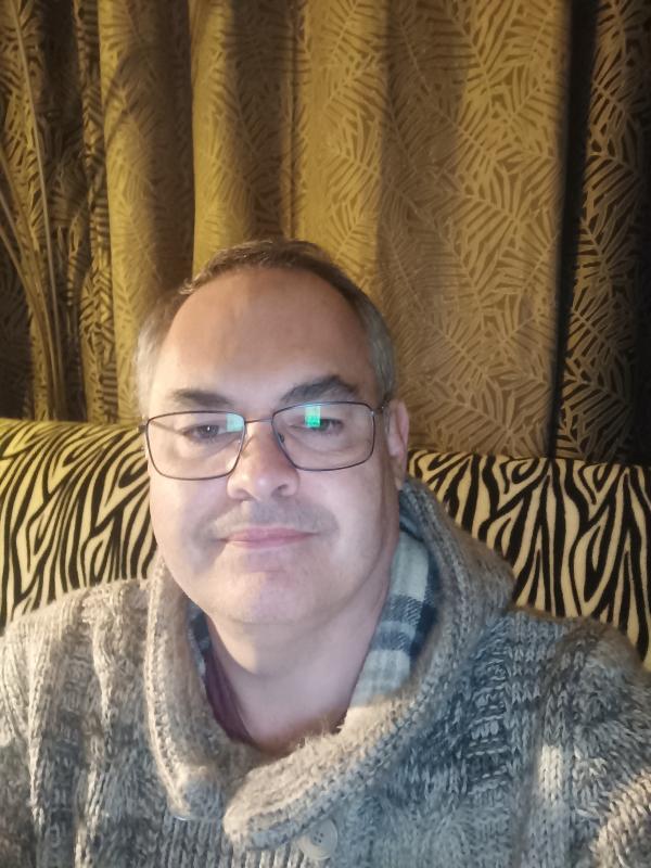 Patrice  55 ans Quéven